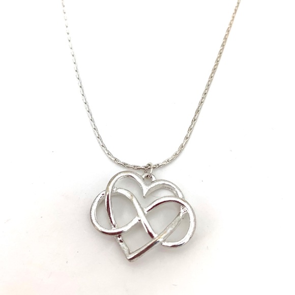 4/$25 Charter Club Infinity Heart Necklace Silver - Picture 2 of 3
